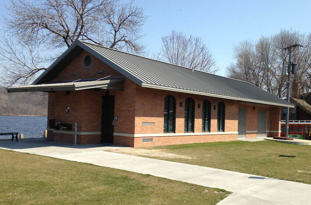 Lowell Park Building and Pump House